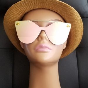 Women's Fashion Sunglasses!!